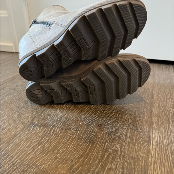 Sorel Wedge bootie size 8.5 - Picture 3 of 7